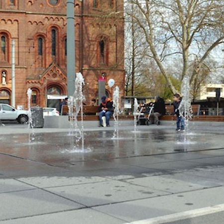 Guenstiges Apartment Gelsenkirchen Schalke מראה חיצוני תמונה