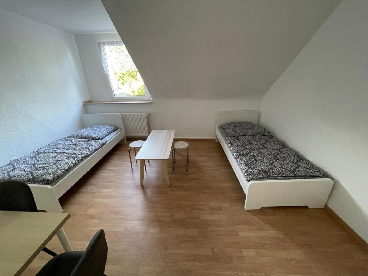 Guenstiges Apartment Gelsenkirchen Schalke מראה חיצוני תמונה