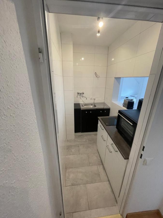 Guenstiges Apartment Gelsenkirchen Schalke מראה חיצוני תמונה
