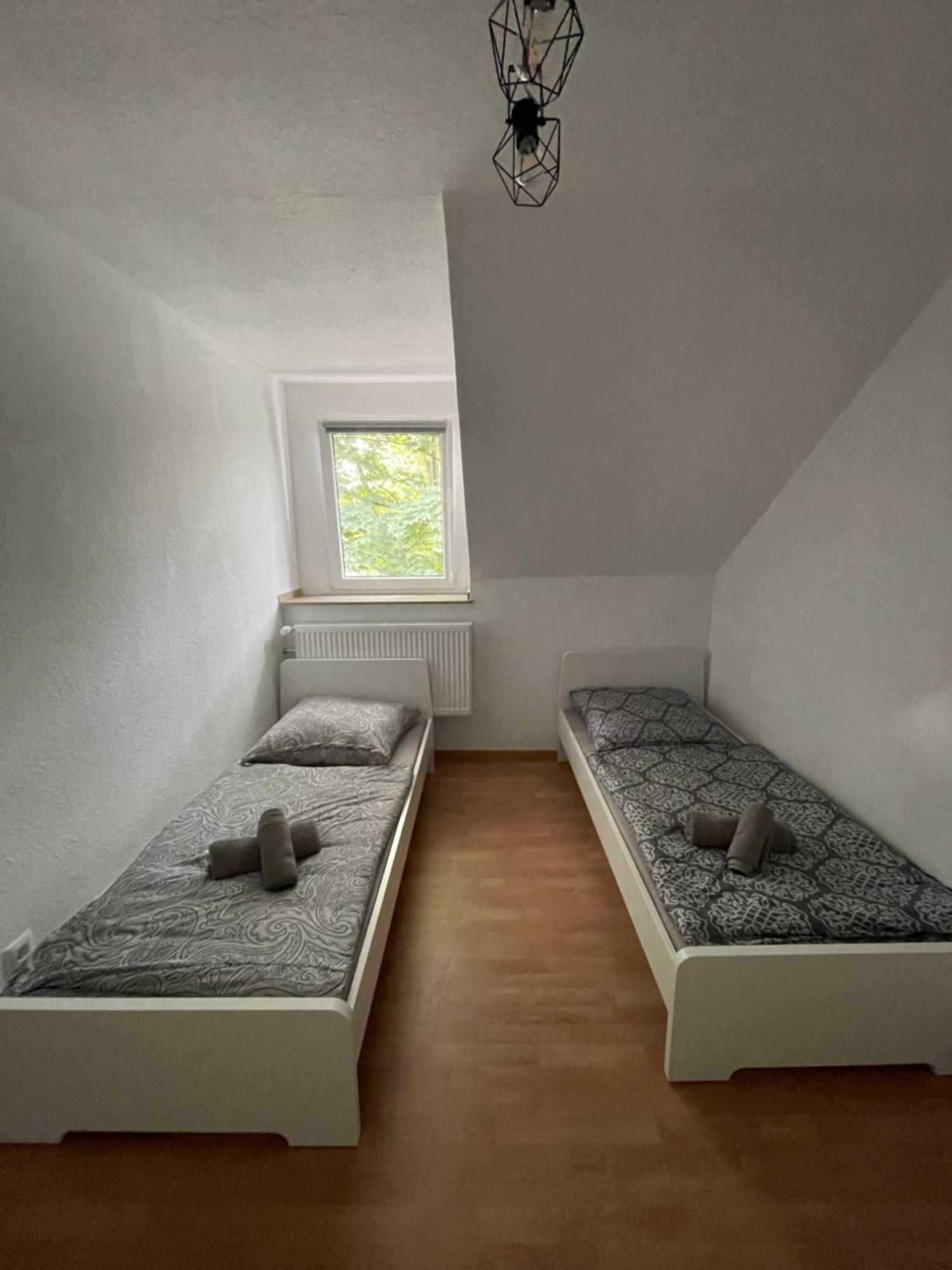Guenstiges Apartment Gelsenkirchen Schalke מראה חיצוני תמונה